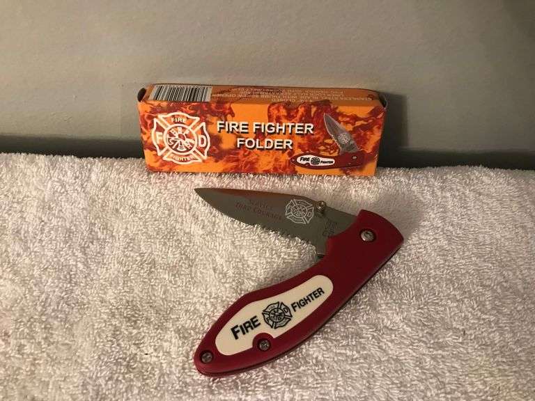 Fire Fighter Folder Knife  15-242FF