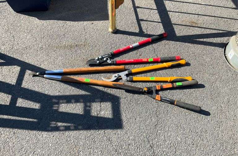 Hedge clippers and tree loopers(3) Hash Auctions