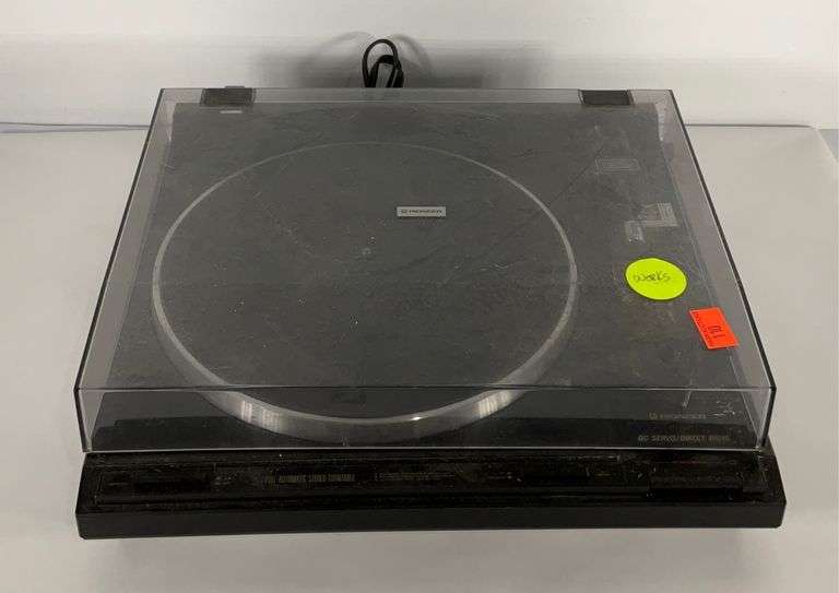 Pioneer full automatic stereo turntable. Does work. Hash Auctions