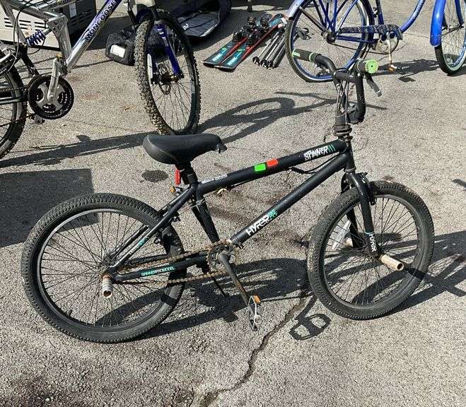 Hype bike, spinner pro model ed., front/back pegs, rubber grip 360 degrees handlebars, brakes need work and tires should be replaced, but fixed up nicely would be a great gift for young BMX superstar