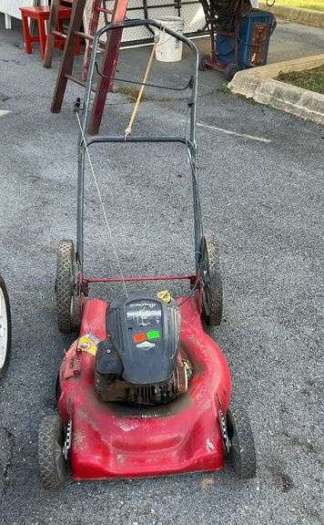 Murray lawnmower, 20”cutting width, 4.5HP, sells for parts or repairs