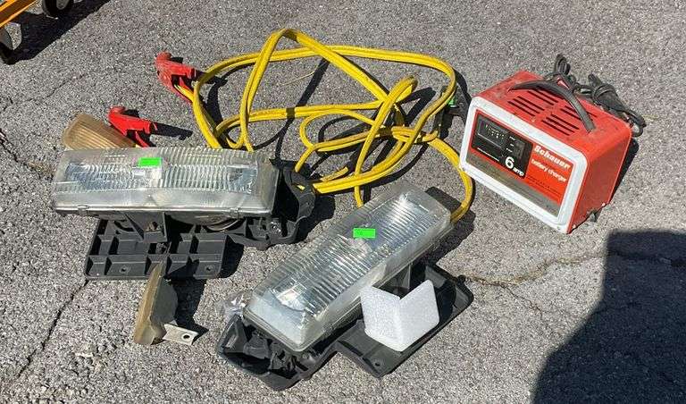 Jumper cables,battery box, headlights, all items non tested by Hash Auctions