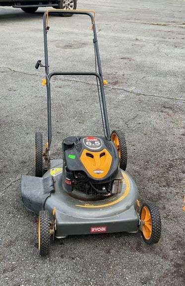 Ryobi lawnmower, 6.5HP, 22”cutting width, powered by Briggs and Stratton, the mower will turn on but only runs for a very short period, item sells for repairs or parts