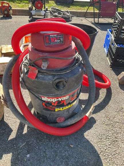 Shop vac with hose, non tested by Hash Auctions
