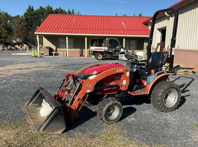 2017 Tractor with front end loader bucket, 4x4, Roll Bar, RK 24, with L75 Loader, Auxiliary Hose connect on front and rear, with quick detach bucket 3Point implements hitch, Yanmar 3Cylinder Diesel engine 24hp. click for full description