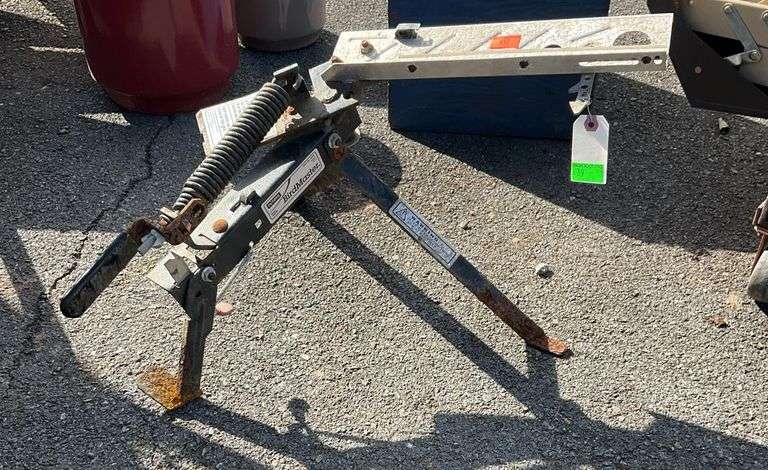 Birdmaster Skeet launcher, there is some rust
