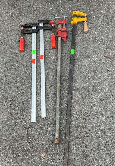 Lot of pipe clamps, four total