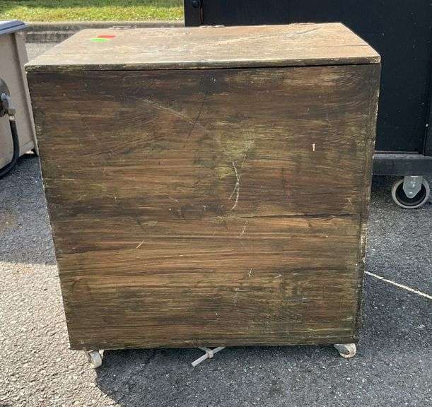 Wooden mobile box, divided inside and single two handle tray with chain lock hinge, 20”L x 15”W x 21”H x 19”Deep