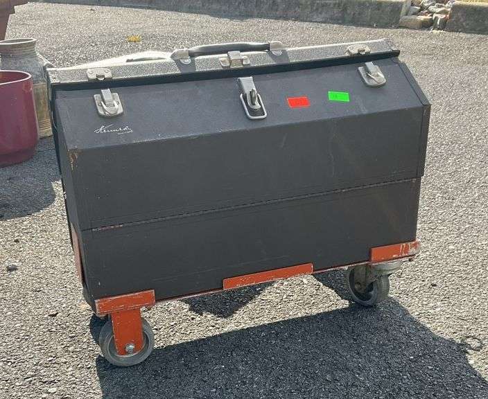 Toolbox, metal body with mobile stand, accordion style shelving, 22”L, the shelves are bent