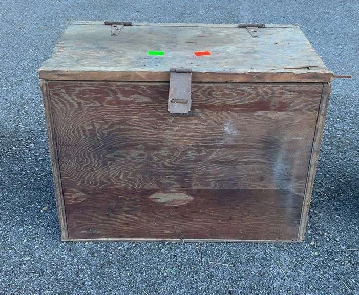 Wooden latch box, 21”L x12”W x 15”deep, top of box needs work