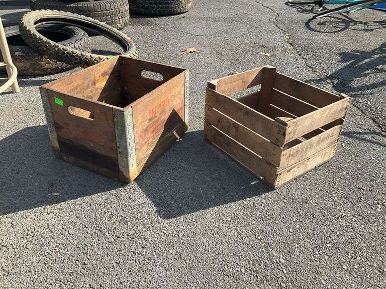 2-wooden crates