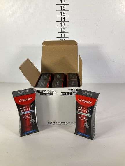 Eight tubes of Colgate optic white toothpaste. Sealed packaging exp. 6/ ...