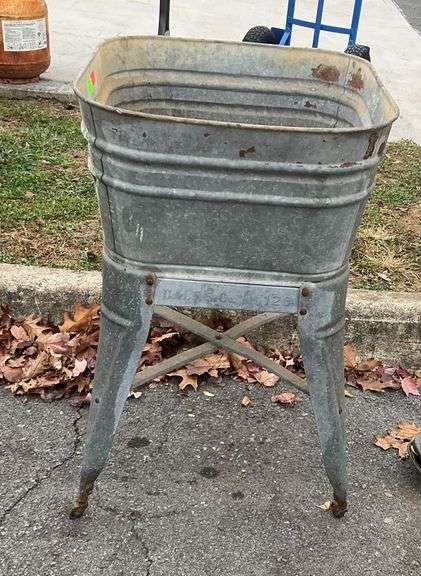 Galvanized wash tub, no.120, 19x19”, there is rust but makes a great beverage tub