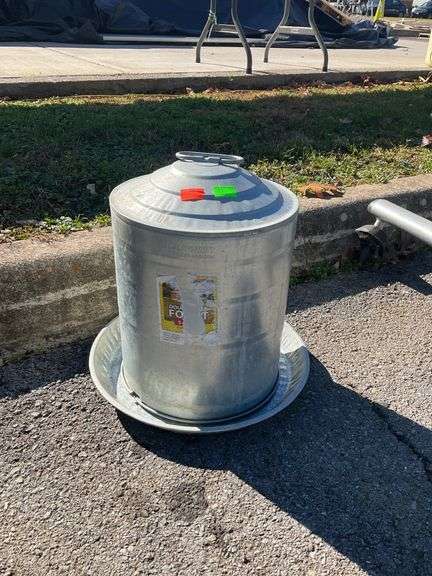 Galvanized poultry waterer, 5gal