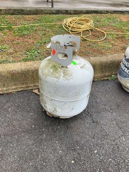 1-propane tank, full