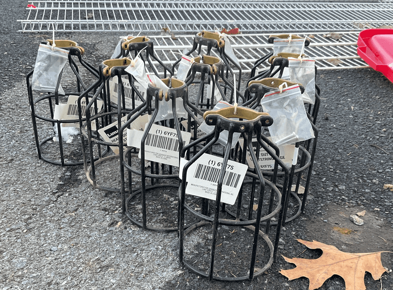 10-light string cages, heavy duty