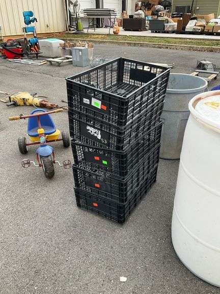 Five Plastic crates. Lightweight uses,