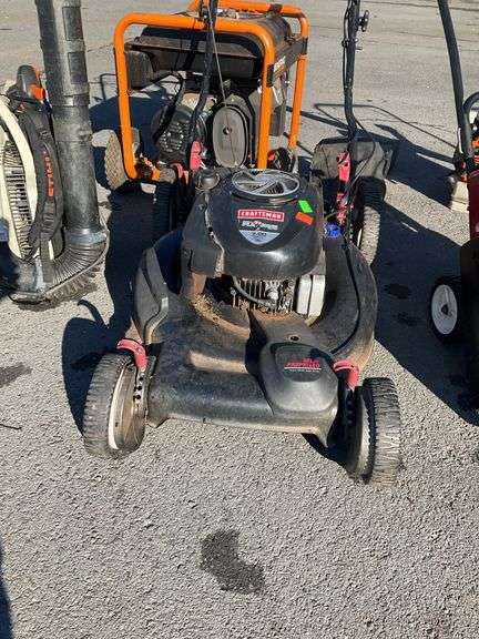 Craftsman lawnmower, 7HP, 190cc, 20”cutting width, item comes from locale sales/repair shop, sells as-is for parts of repairs