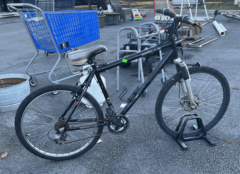 Bike, gear shift, sells for parts or repairs