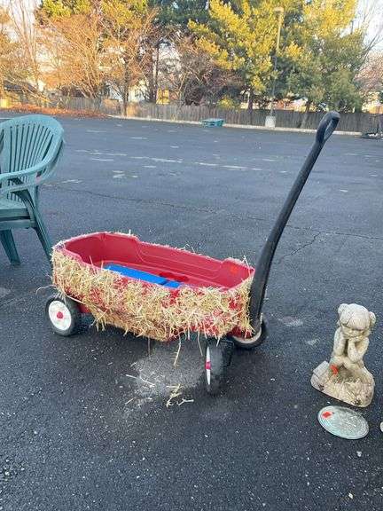 Radio Flyer wagon