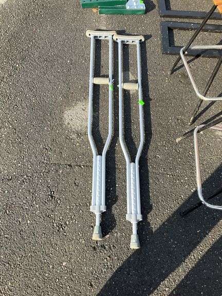 Medical crutches