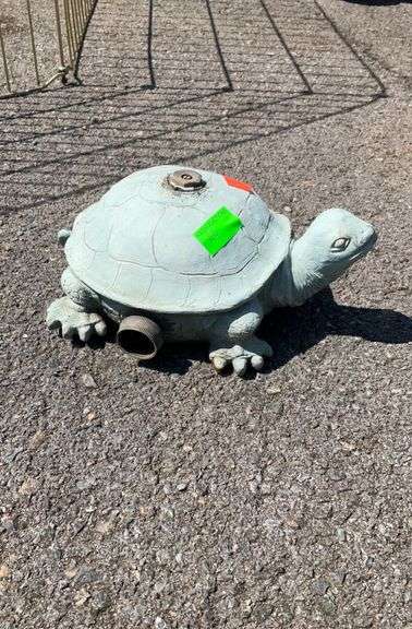 Turtle theme sprinkler, resin body