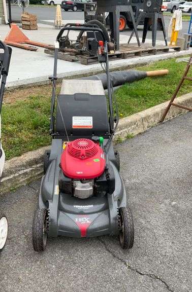 Honda lawnmower, 21” cutting width, grass catcher, tested and working