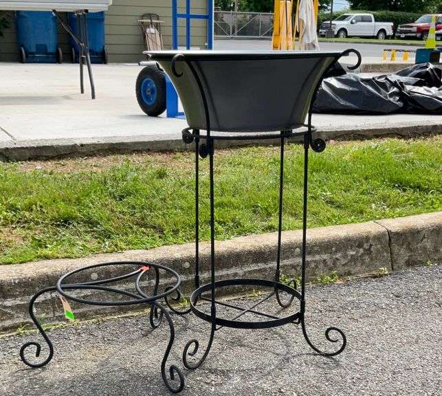 Metal plant stand with planter 19” opening, and smaller planter stand