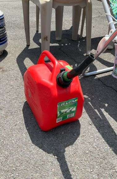 Fuel can, poly body, 2gal