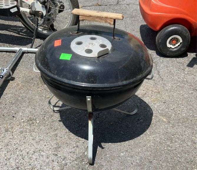 Weber charcoal grill, 14”dia