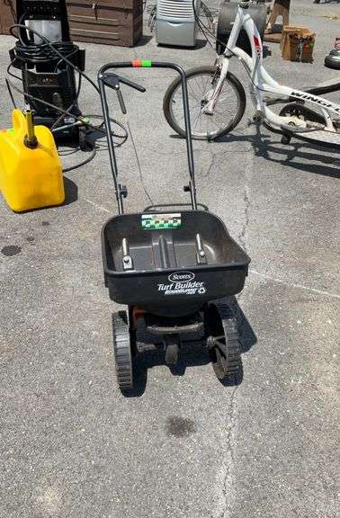 Scott turf builder seed spreader