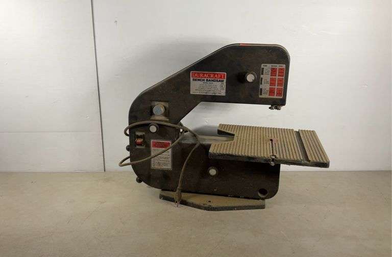 Duracraft bench bandsaw model 20412, variable speed, motor runs, no