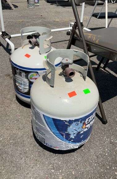 Propane tanks, empty