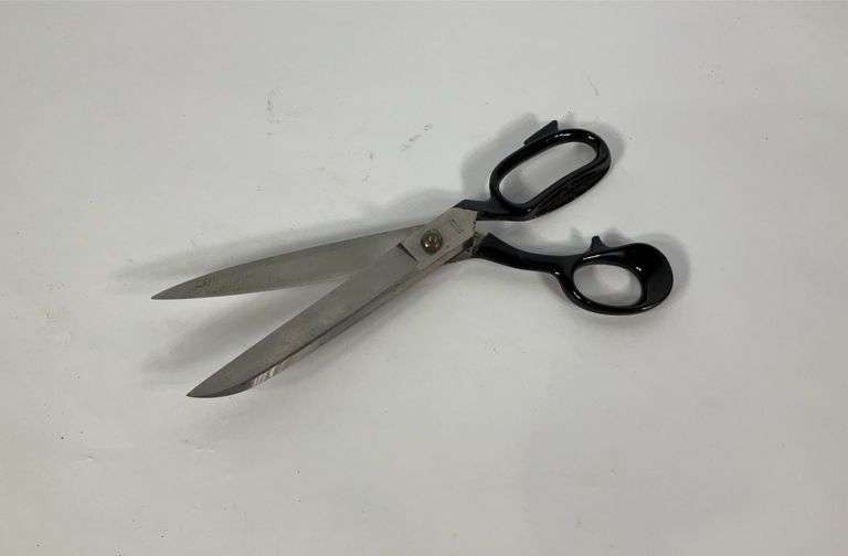 Large heavy duty scissors. Acme shear co. Made in Germany. - Hash Auctions
