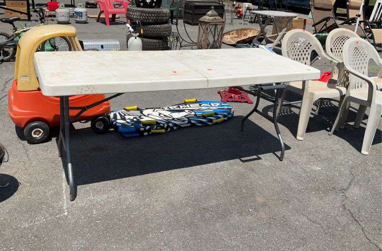 Banquet table, poly body, suitcase fold, 70”L x 29”W