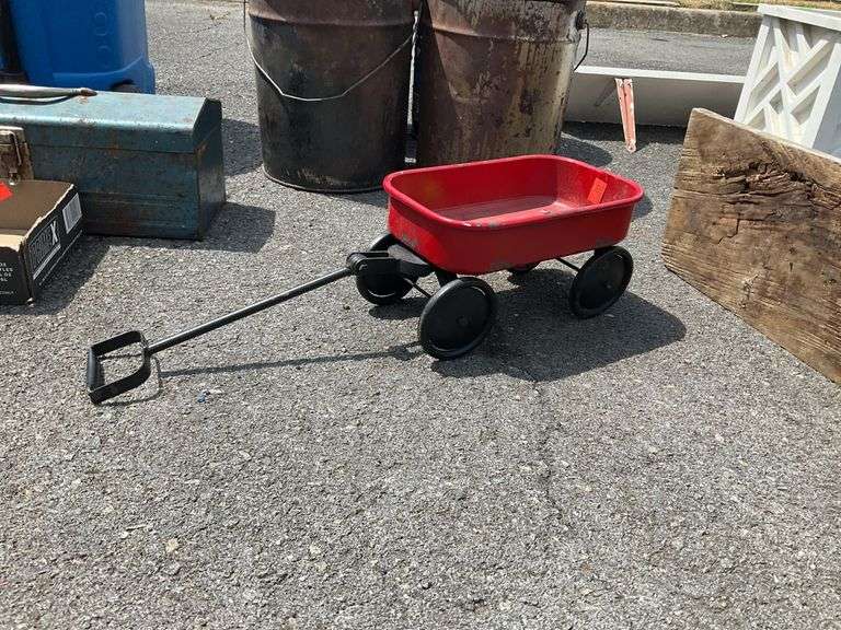Metal doll wagon