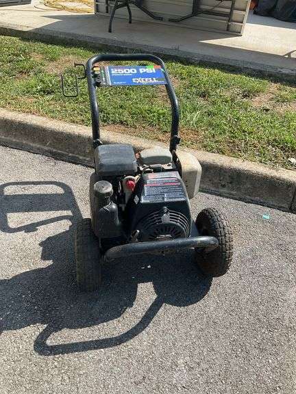 Ex-cell pressure washer, 2500PSI, 5HP, GC160, powered by Honda, tested and working, but there is no wand or hose