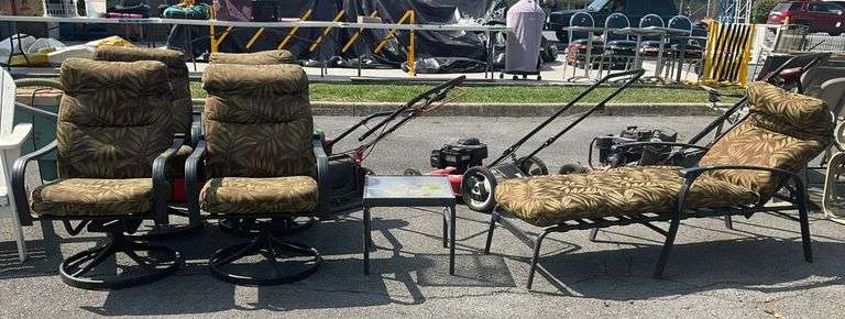 6pc patio set, four swivel arm chairs one chaise lounge square side table 17.5” square, the cushions to all items have some cosmetic issues and frames have some dents