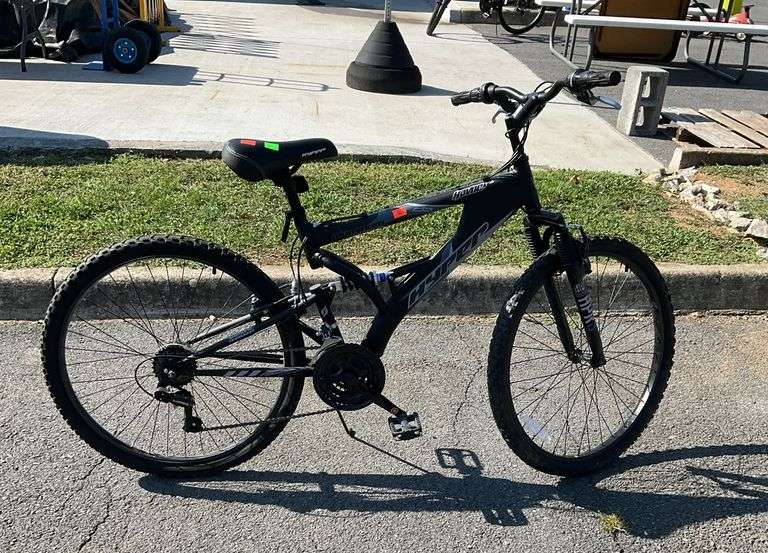 Hyper bike, 21speed, 26”frame, HPRS suspension system, rubber grip handlebars, brakes work and tires have air