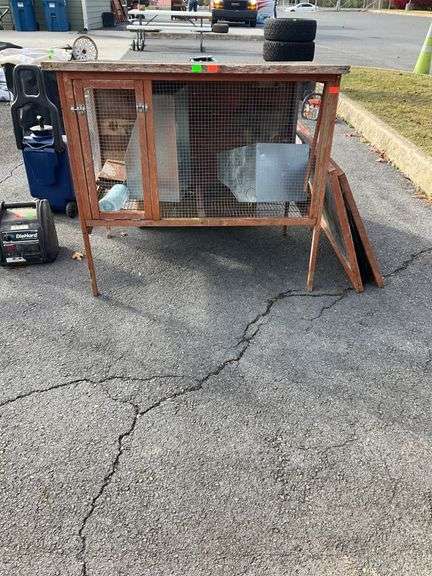Wooden-Framed Enclosure With Grid-Style Hardware Cloth and Metal Tray Liners
