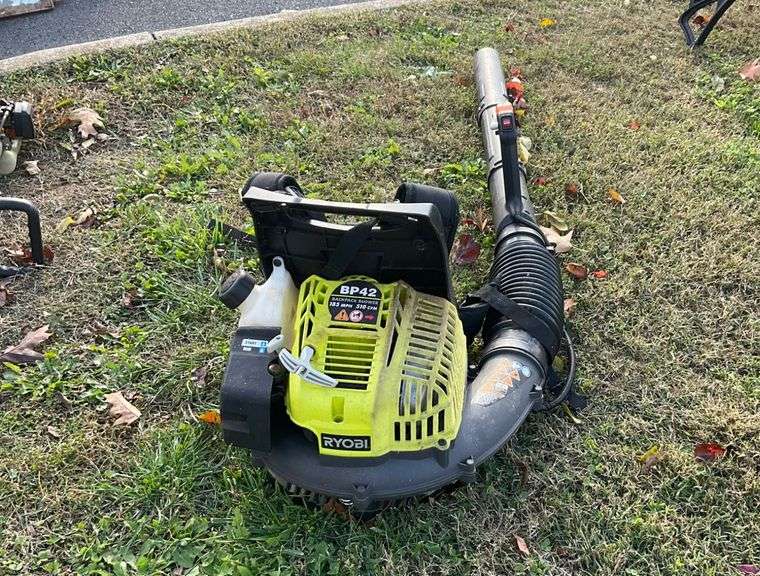 Ryobi BP42 Gas-Powered Backpack Leaf Blower