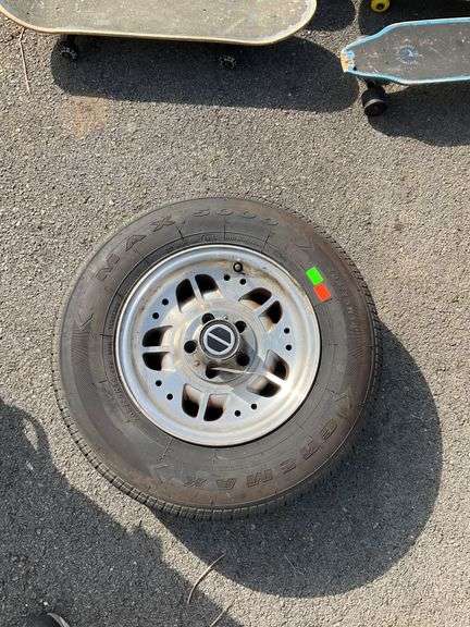 205/75R14 Tire Mounted on Steel Wheel for 1998 Ford Ranger