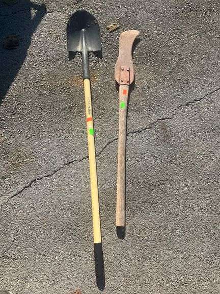 HomePlus Point Head Shovel and Brush Axe with Wooden Handle