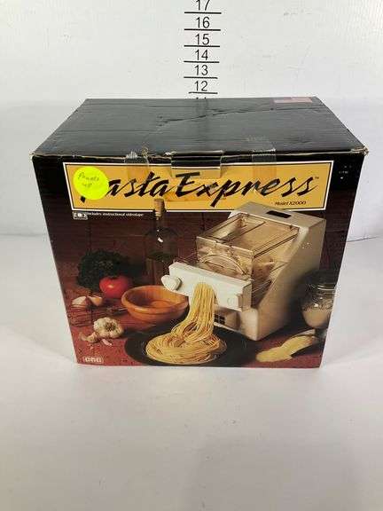 Pasta Express Model X2000 Electric Pasta Maker in Original Packaging ...