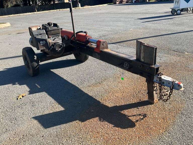 12 1/2-Ton Hydraulic Log Splitter with 8 HP OHV Engine