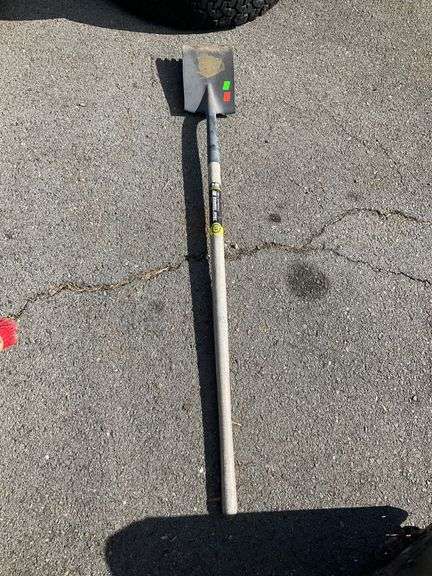 True Temper T-350 Series Shingle Shovel with Serrated Blade