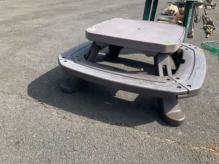 Little Tikes Plastic Picnic Table with Attached Benches