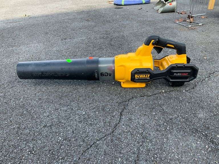 DeWalt 60V MAX FLEXVOLT Brushless Handheld Leaf Blower