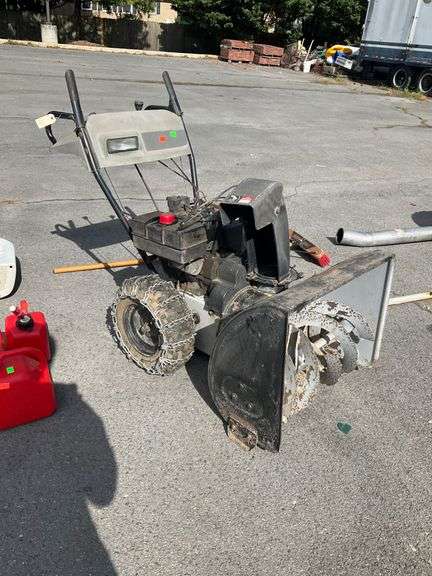 White Outdoor Products Snow King 8 HP Snowblower with Chains