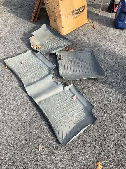 Automotive Floor Mats in Assorted Styles